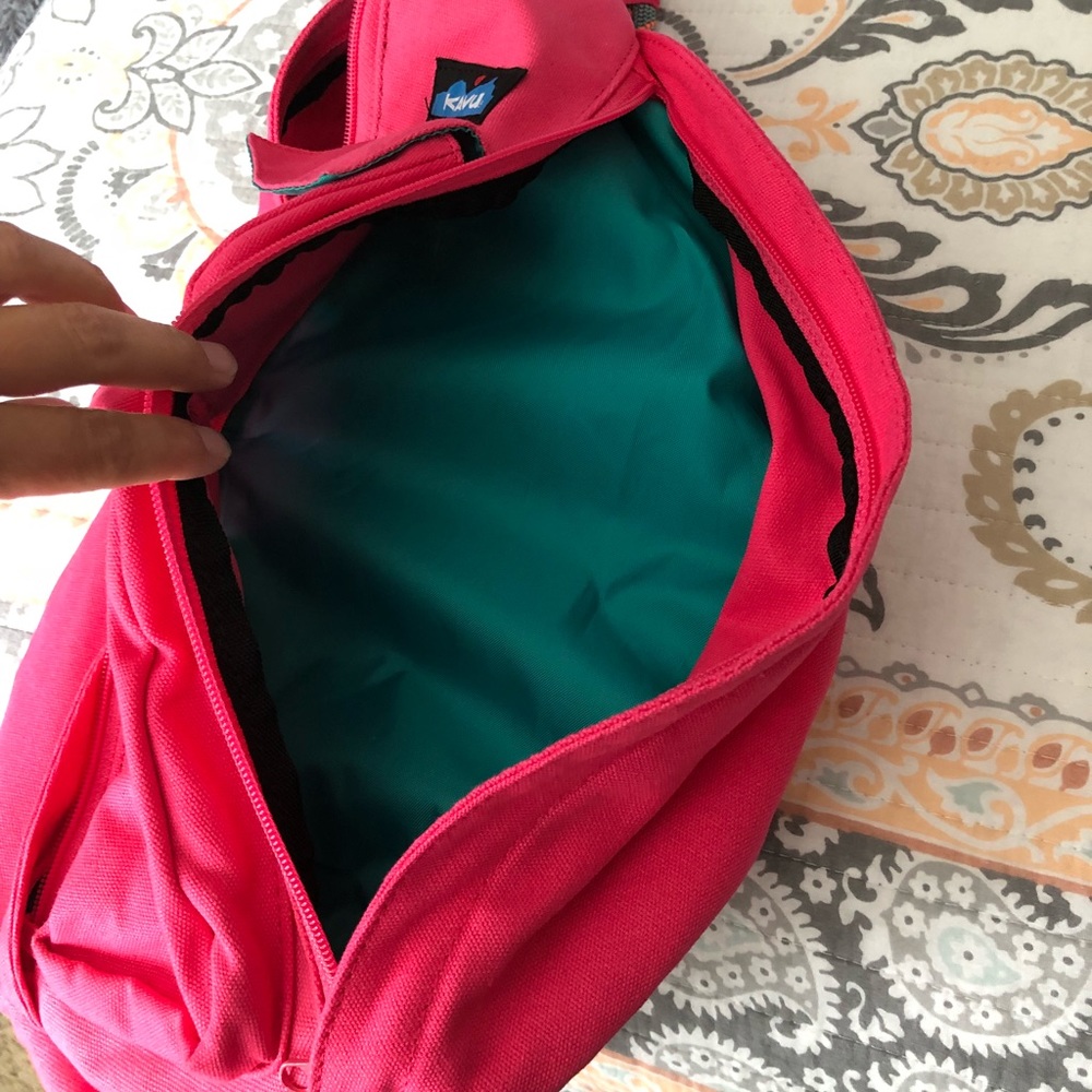 🚫SOLD🚫Kavu Rope Sling Bag